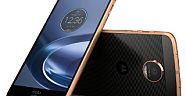 MOTO Z PLAY HERŞEYİYLE SES GETİRDİ