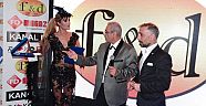 YAŞAR KARAKELLEYE BİR YILIN İŞADAMI ÖDÜLÜ DAHA