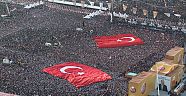 YENİKAPI BAYRAM YERİ GİBİ